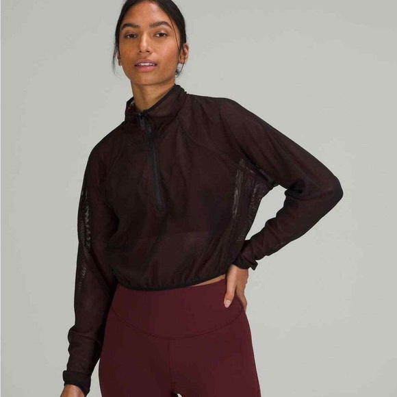 Lululemon Athletica Reversible Mesh 1/2 Zip Jacket Burgundy and Black Pullover - Picture 2 of 14
